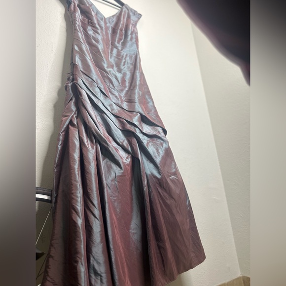 Davids Bridal Size 16 Blue Teal Mauve Iridescent Dress Gown Floor Length Formal - Picture 2 of 11